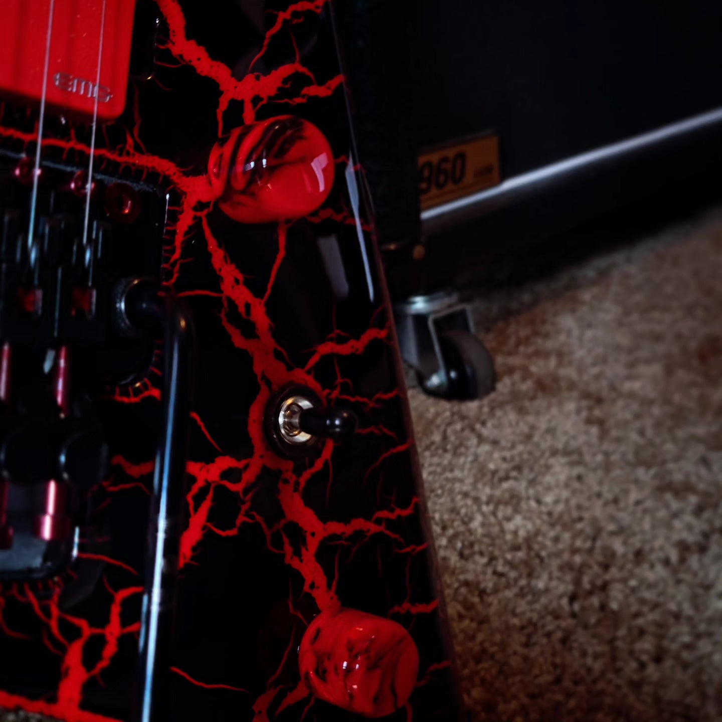 Custom "Vampire Red" Guitar and Bass Volume knob Set