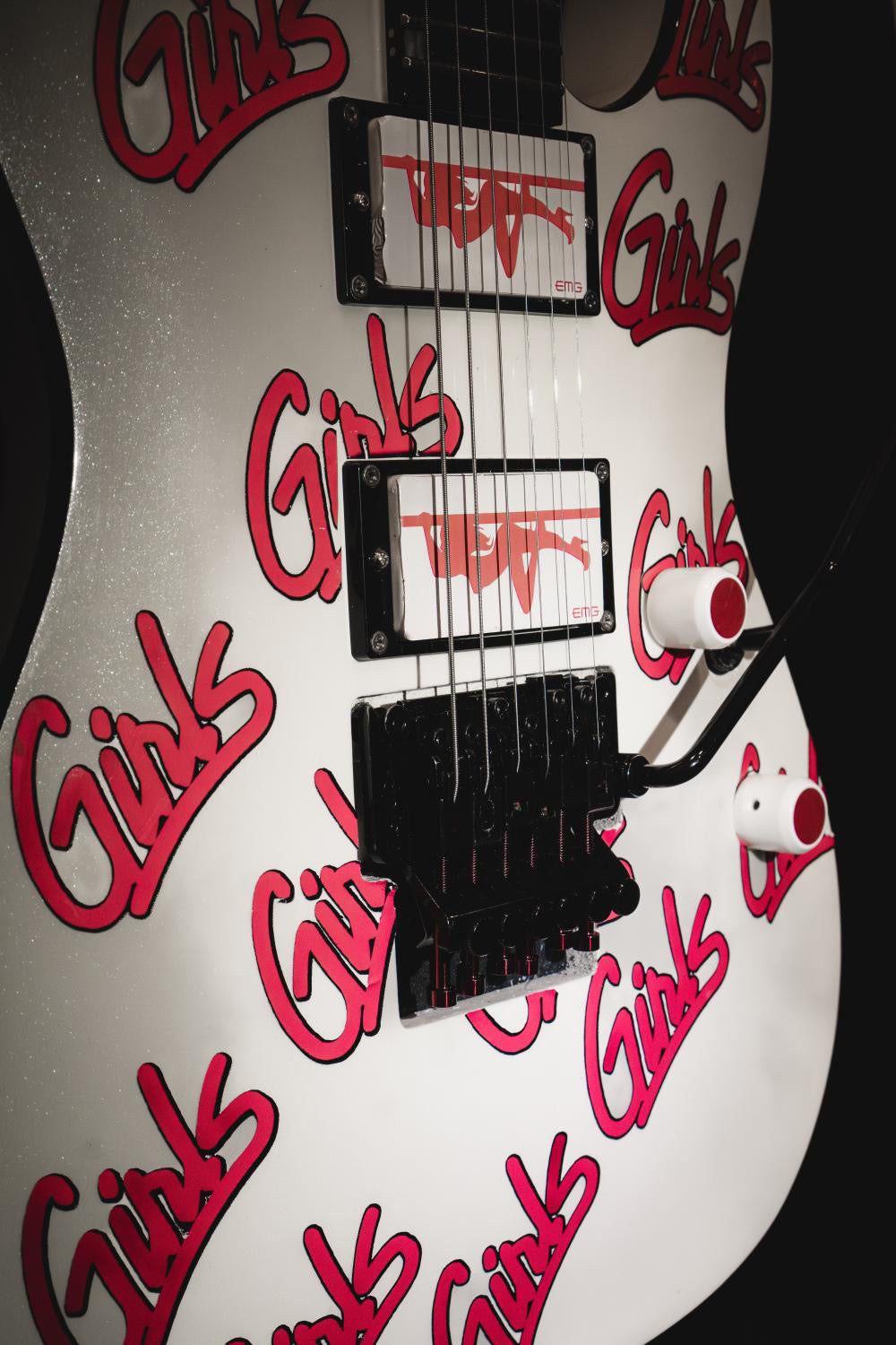 Custom “Crimson Frost" Guitar and Bass Volume knob Set