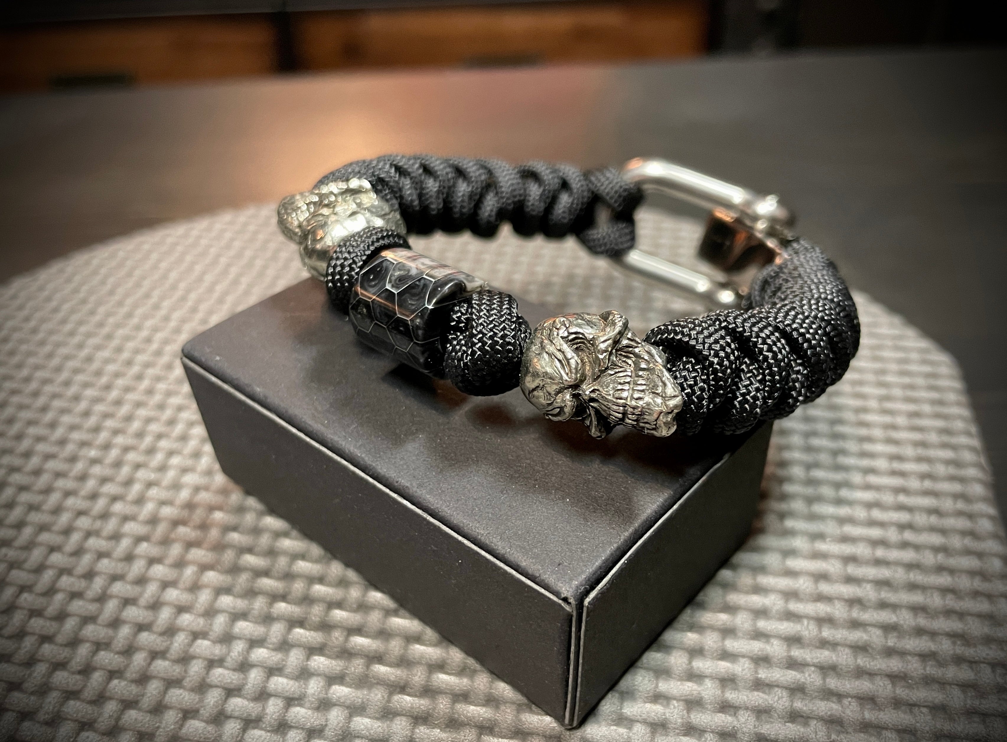 Black "Snakeskin" Snake Weave Skull Paracord Bracelet