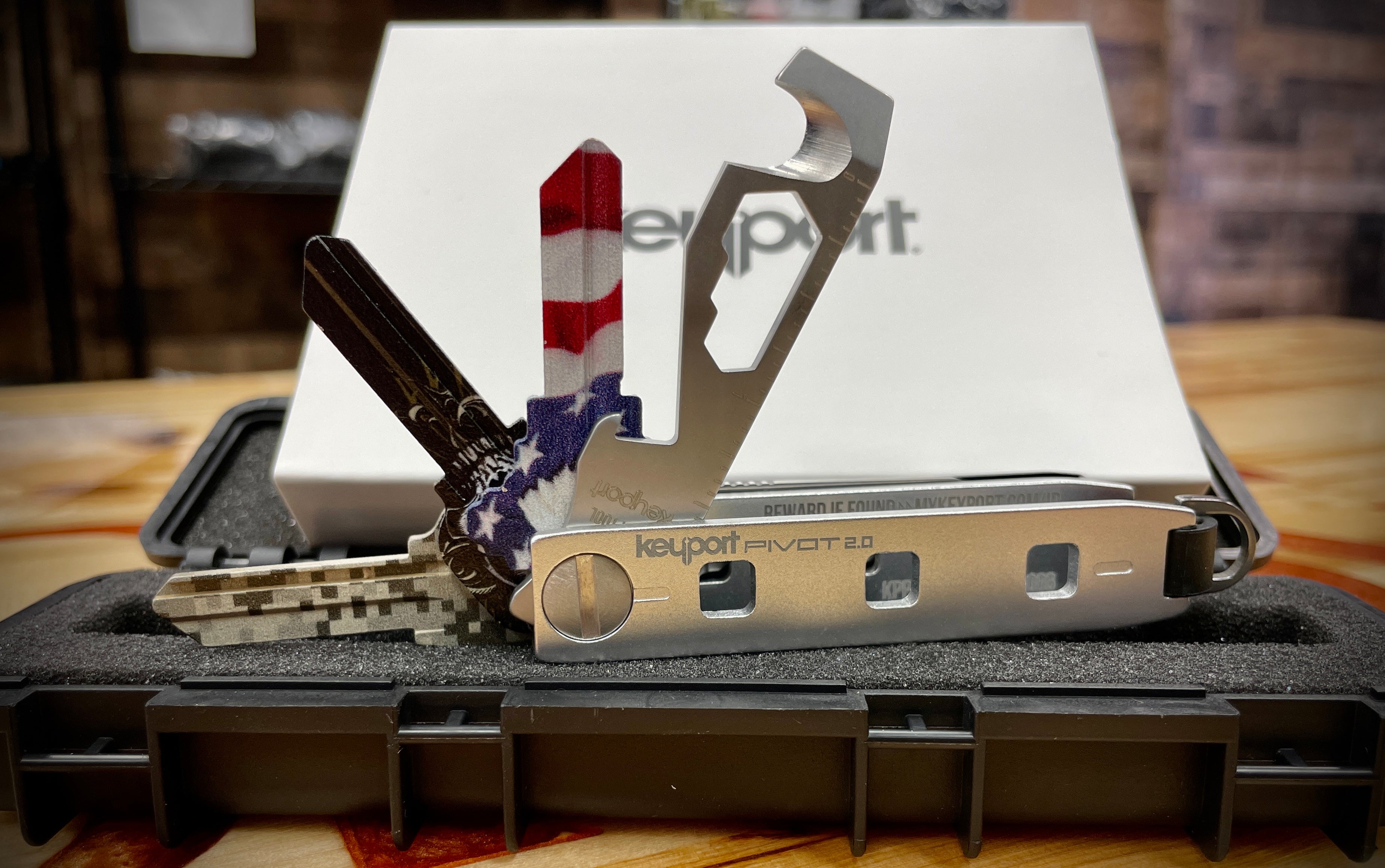KeyPort Key Organizer + MOCA 10-in-1 Multi-Tool (Aluminum Silver)